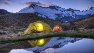 Best Travel Agent and Tour Agency In Srinagar Jammu Kashmir Leh Ladakh Pahalgam Gulmarg Sonmarg Dal Lake Houseboat Shikara Snow Summer Winter in Kashmir